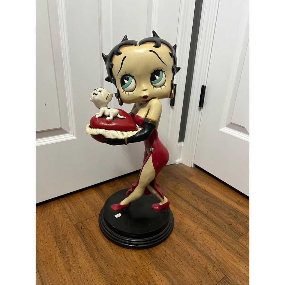 Betty  Boop Vintage Rare Statue/Sculpture With Pudgy
